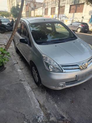 NISSAN LIVINA 1.8 S 16V FLEX 4P AUTOMÁTICO